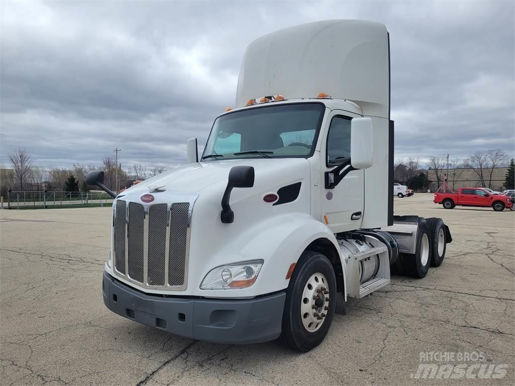 Peterbilt 579 Sadulveokid