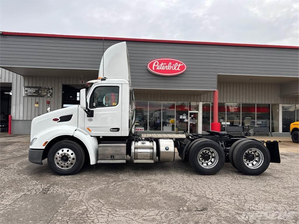 Peterbilt 579 Sadulveokid