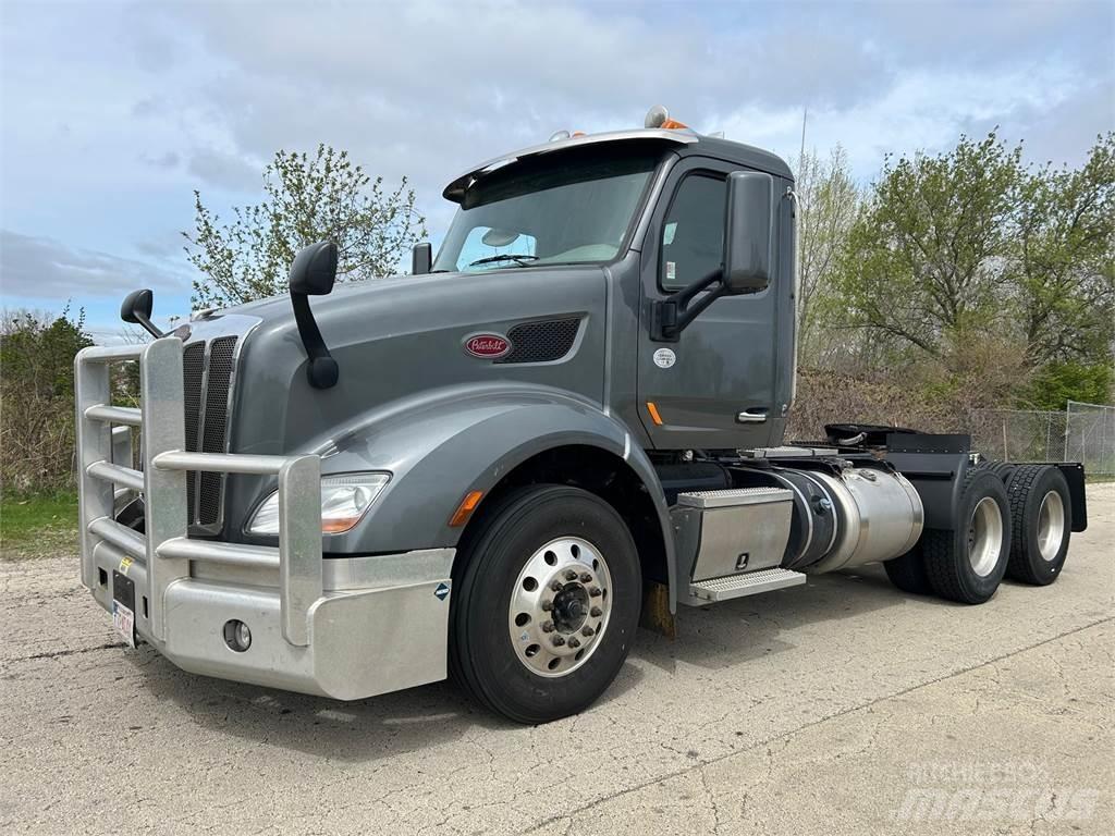Peterbilt 579 Sadulveokid