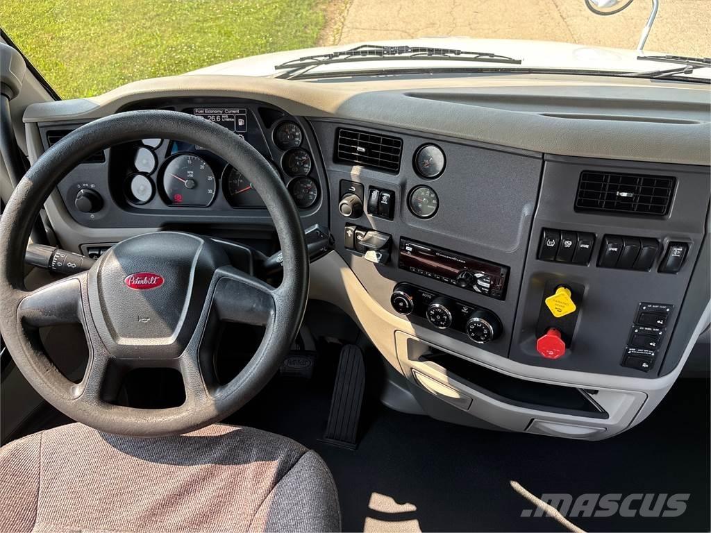 Peterbilt 579 Sadulveokid