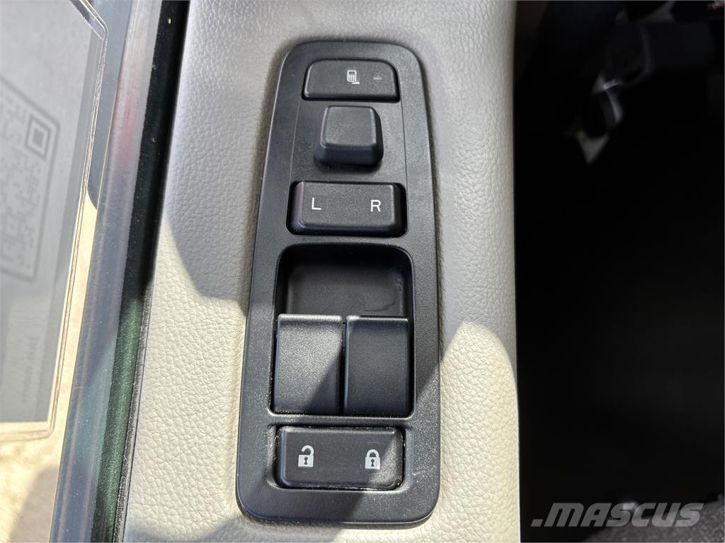 Peterbilt 579 Sadulveokid