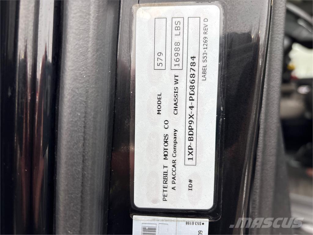 Peterbilt 579 Sadulveokid