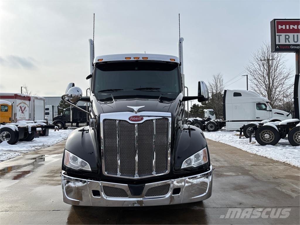 Peterbilt 579 Sadulveokid