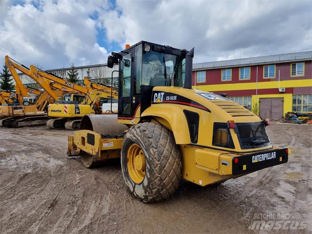 CAT CS 563E Ühe trumliga rullid