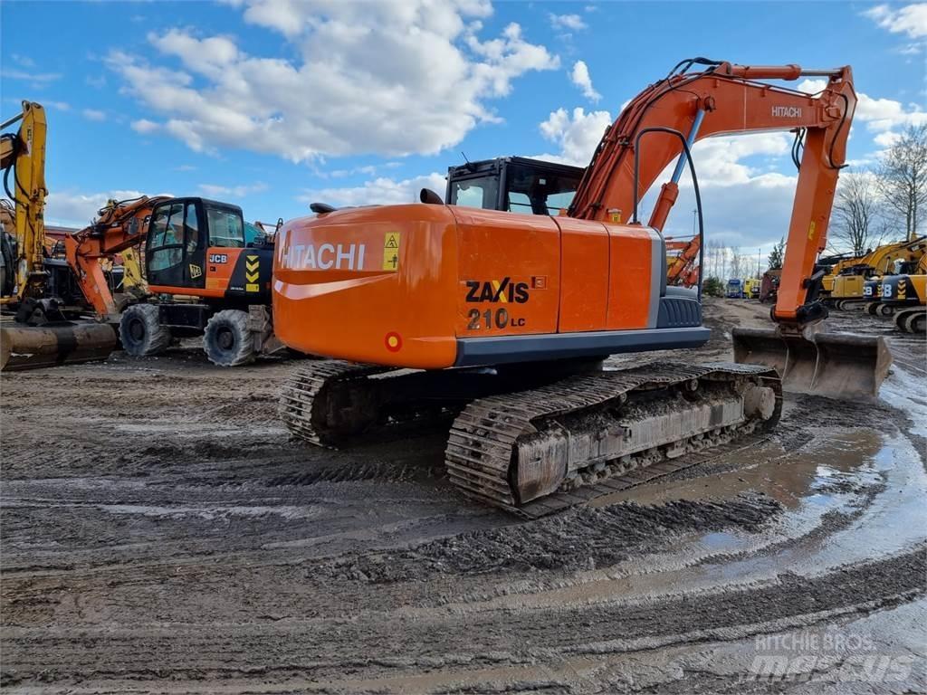 Hitachi ZX210LC-3 Roomikekskavaatorid