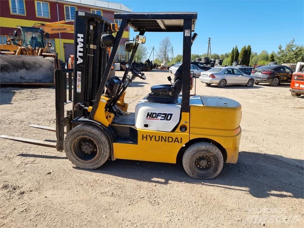 Hyundai Halla HDF30 Diiseltõstukid