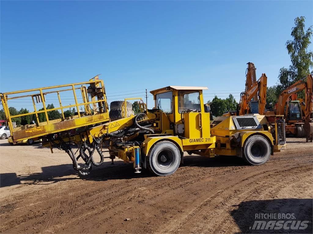 Kita UV211 SP25BG06 Rataslaadurid