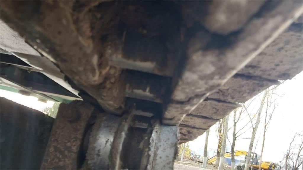 Kobelco SK330LC-6E Roomikekskavaatorid