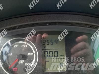 CLAAS Axion 820 Traktorid