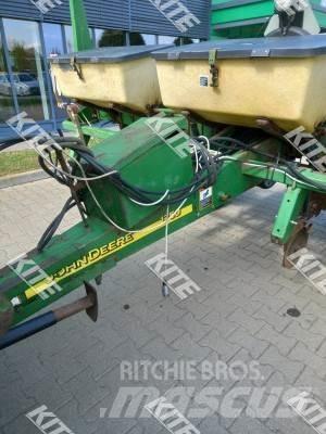 John Deere 1750 Külvik-äkked