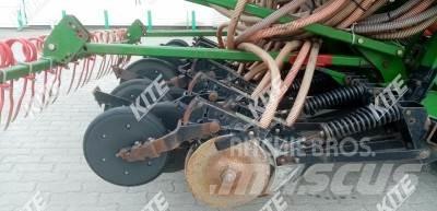 John Deere 740A Külvikud