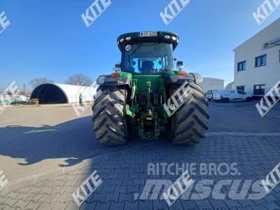 John Deere 8335R Traktorid