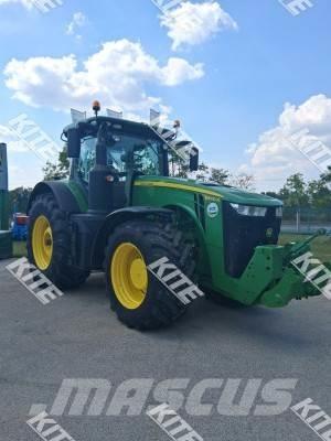 John Deere 8400R Traktorid
