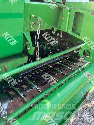 John Deere 854 Ruloonpressid