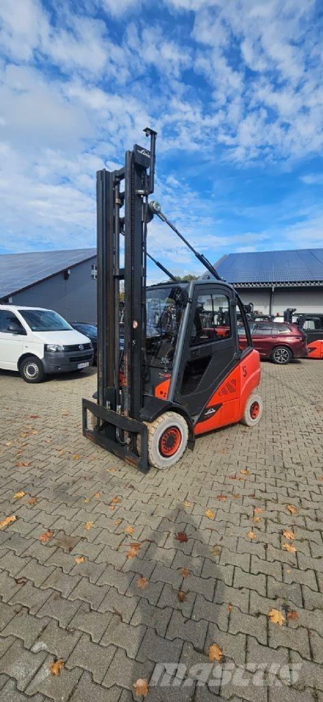 Linde H 30 T-02 Gaasitõstukid