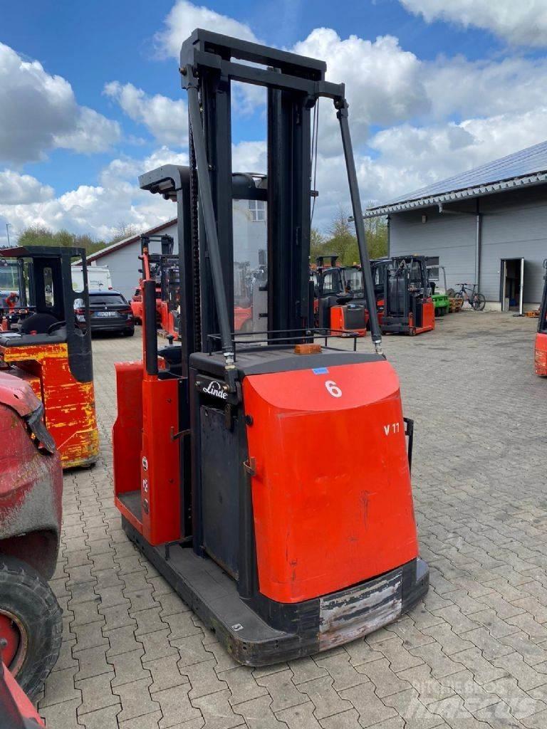 Linde V 11 015 Keskmise kõrgusega komplekteerimistõstukid