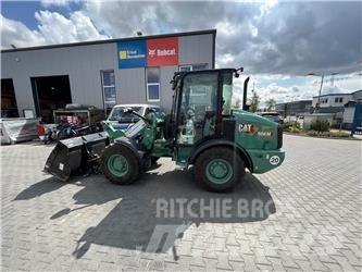CAT 906 M Rataslaadurid