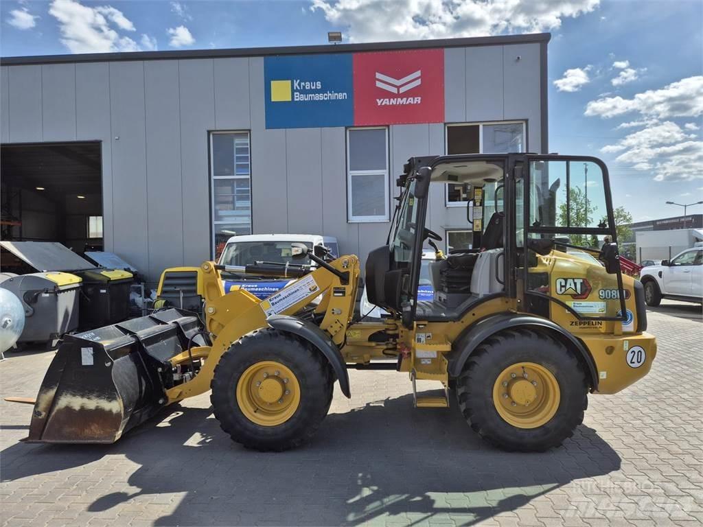 CAT 908 M Rataslaadurid