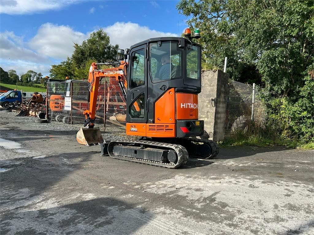 Hitachi 2019 ZX26U-6 Roomikekskavaatorid