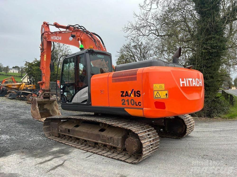 Hitachi ZX210LC-5B Roomikekskavaatorid
