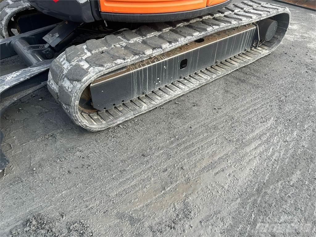 Hitachi ZX48U-5 Roomikekskavaatorid