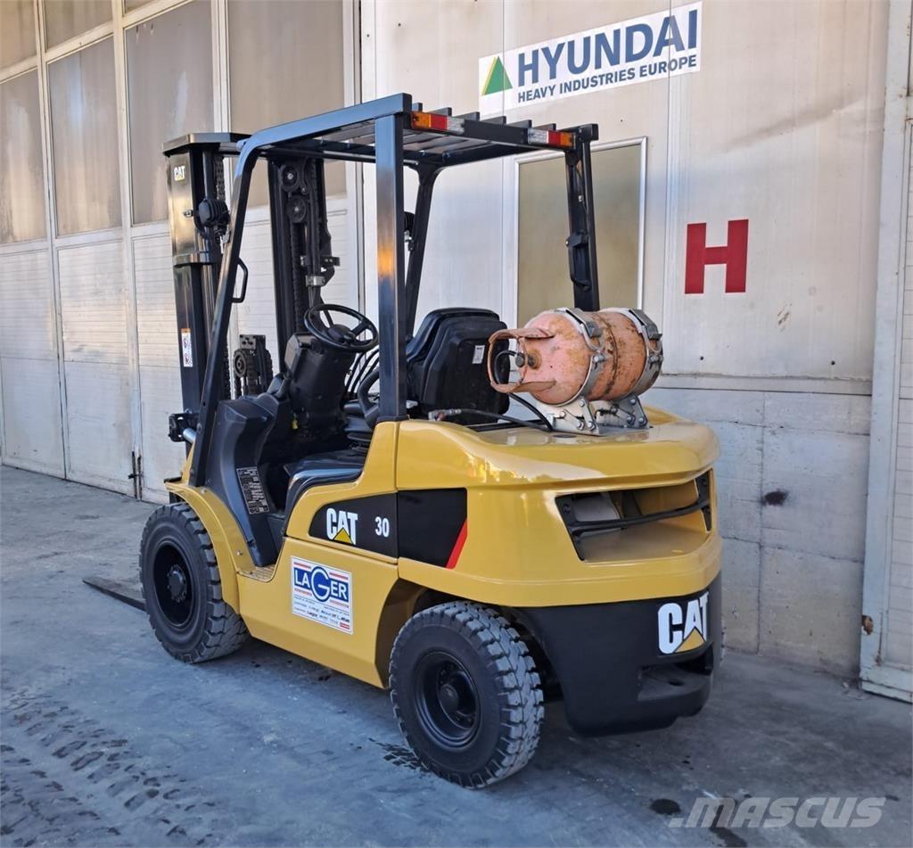 CAT GP30NT Gaasitõstukid