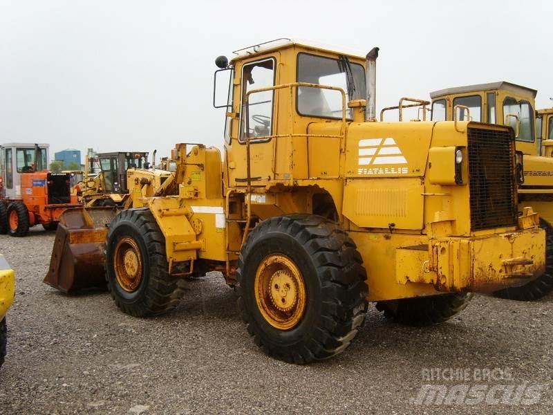 Fiat-Allis 580 FR 15 Rataslaadurid