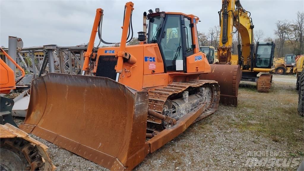 Fiat-Kobelco D180 Buldooserid