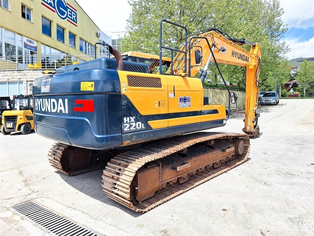 Hyundai HX220L Roomikekskavaatorid