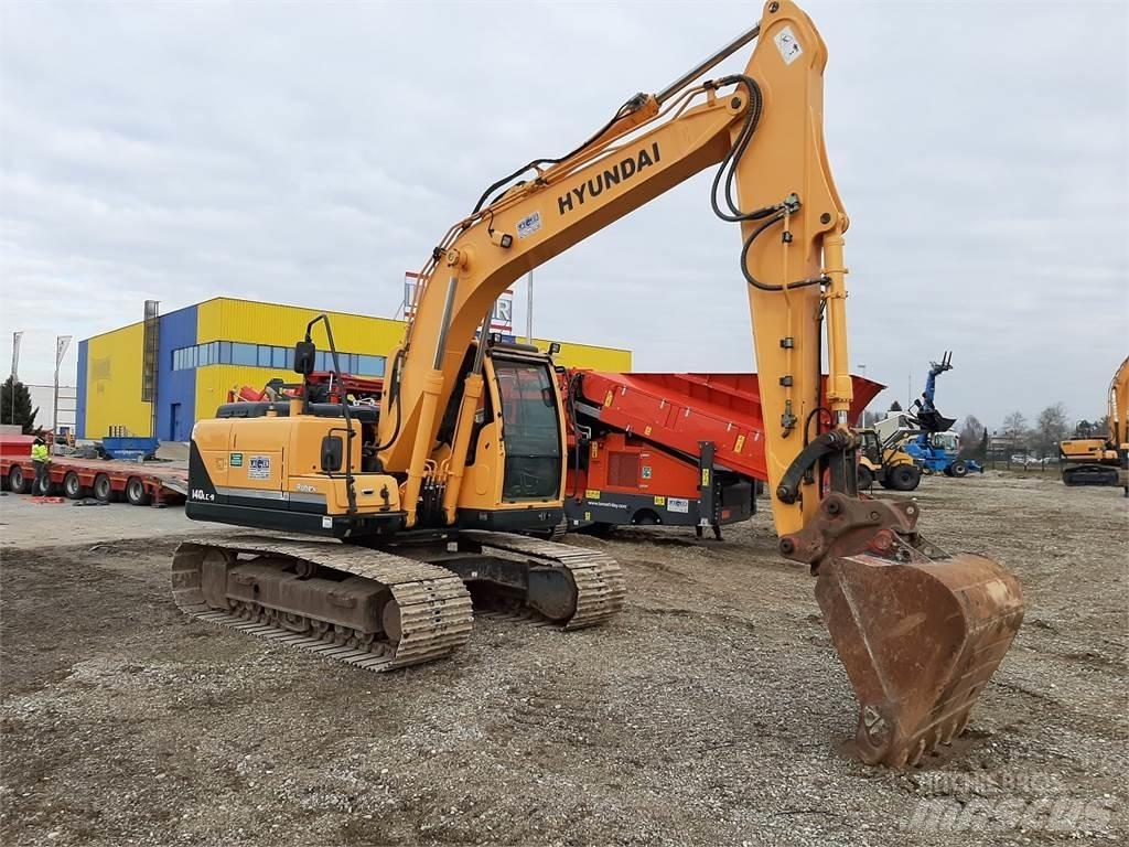Hyundai R140LC-9 Roomikekskavaatorid