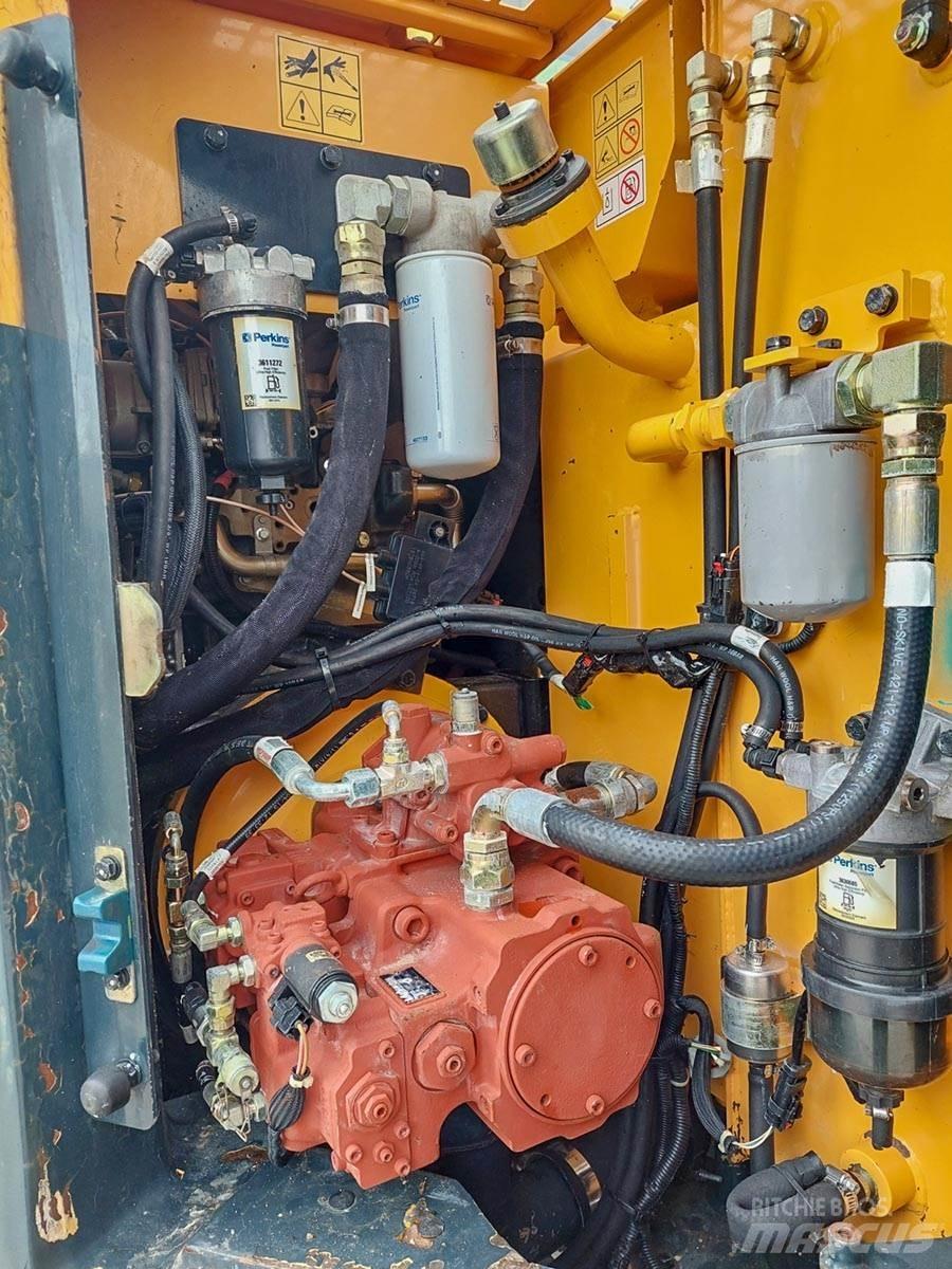 Hyundai R145LCR-9A Roomikekskavaatorid