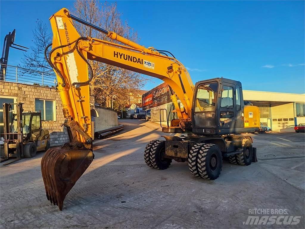 Hyundai R170W-7A Ratasekskavaatorid