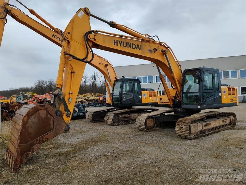 Hyundai R250NLC-7A Roomikekskavaatorid