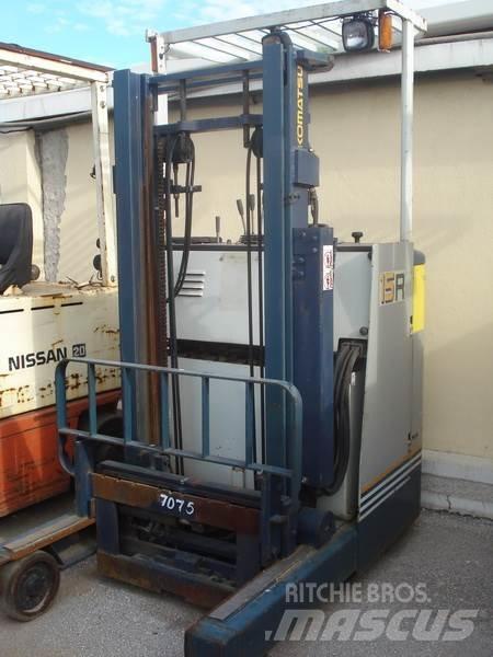 Komatsu FB15RS-8 Elektriline alusesiirdaja