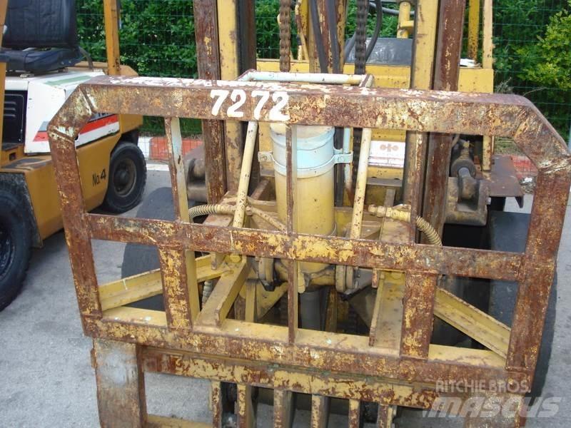 Komatsu FG25-7 Kahveltõstukid - muud