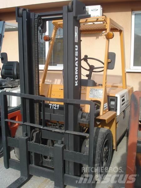 Komatsu FG25L-7 Kahveltõstukid - muud