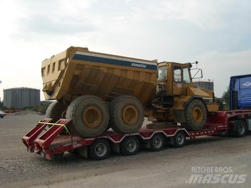 Komatsu HA270-3 Liigendraamiga pinnaseveokid