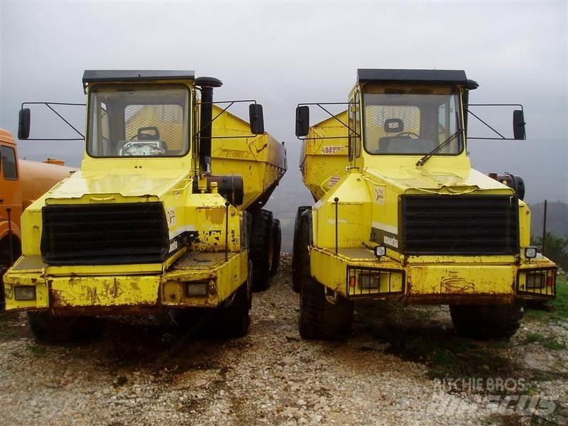 Komatsu HA270-3 Liigendraamiga pinnaseveokid
