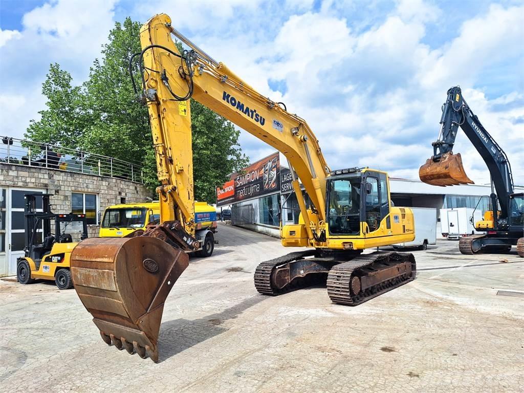 Komatsu PC210NLC-8 Roomikekskavaatorid