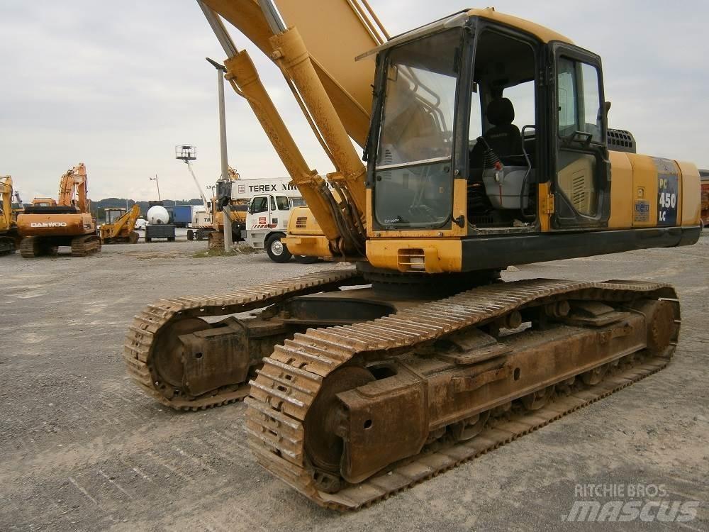 Komatsu PC450LC-7K Roomikekskavaatorid