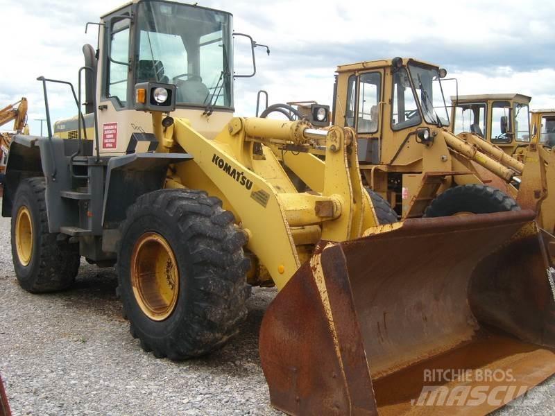 Komatsu WA320-3H Rataslaadurid