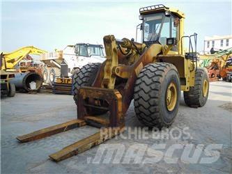 Komatsu WA500-1 Rataslaadurid