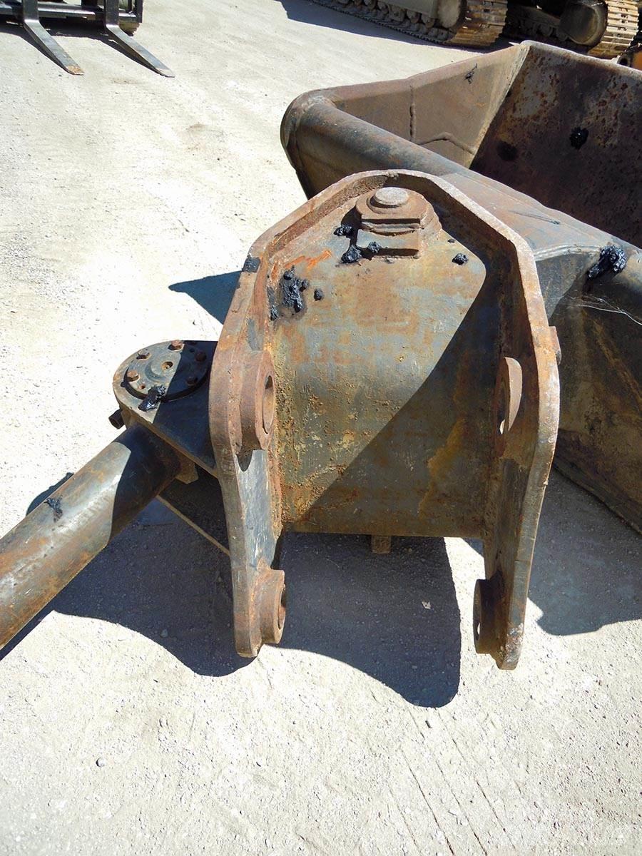  KORPA / BUCKET 1500mm Muu