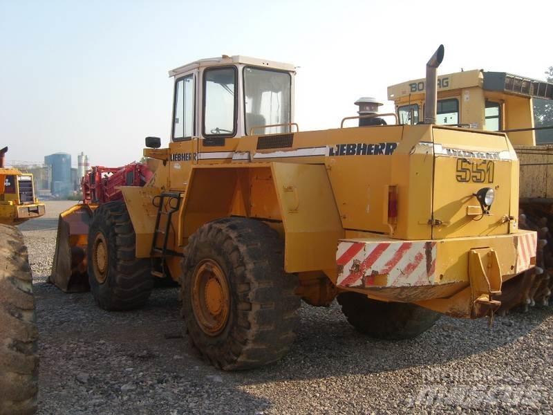 Liebherr L 551 Rataslaadurid