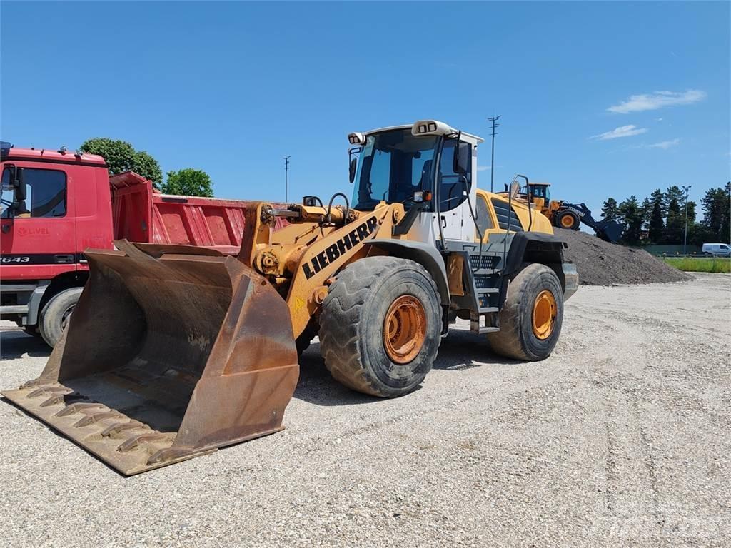 Liebherr L566 Rataslaadurid