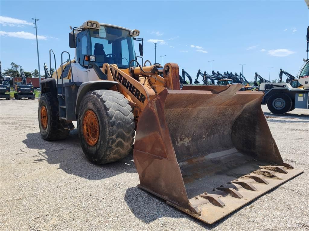 Liebherr L566 Rataslaadurid
