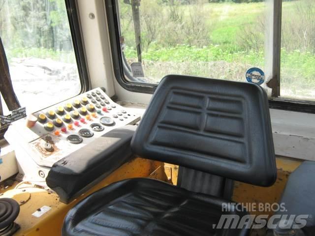 Liebherr PR 732 L Buldooserid