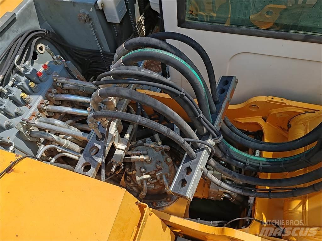 Liebherr R317 Litronic Roomikekskavaatorid