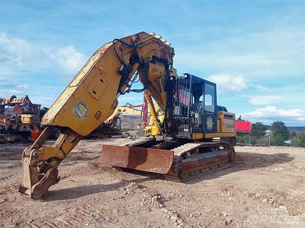 Liebherr R934 BT Roomikekskavaatorid