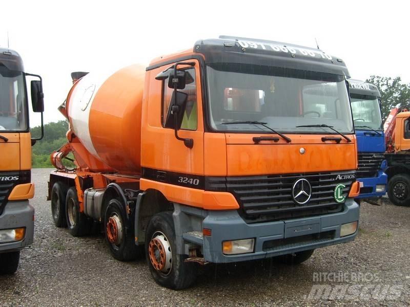 Mercedes-Benz ACTROS 3240 Betooniveokid